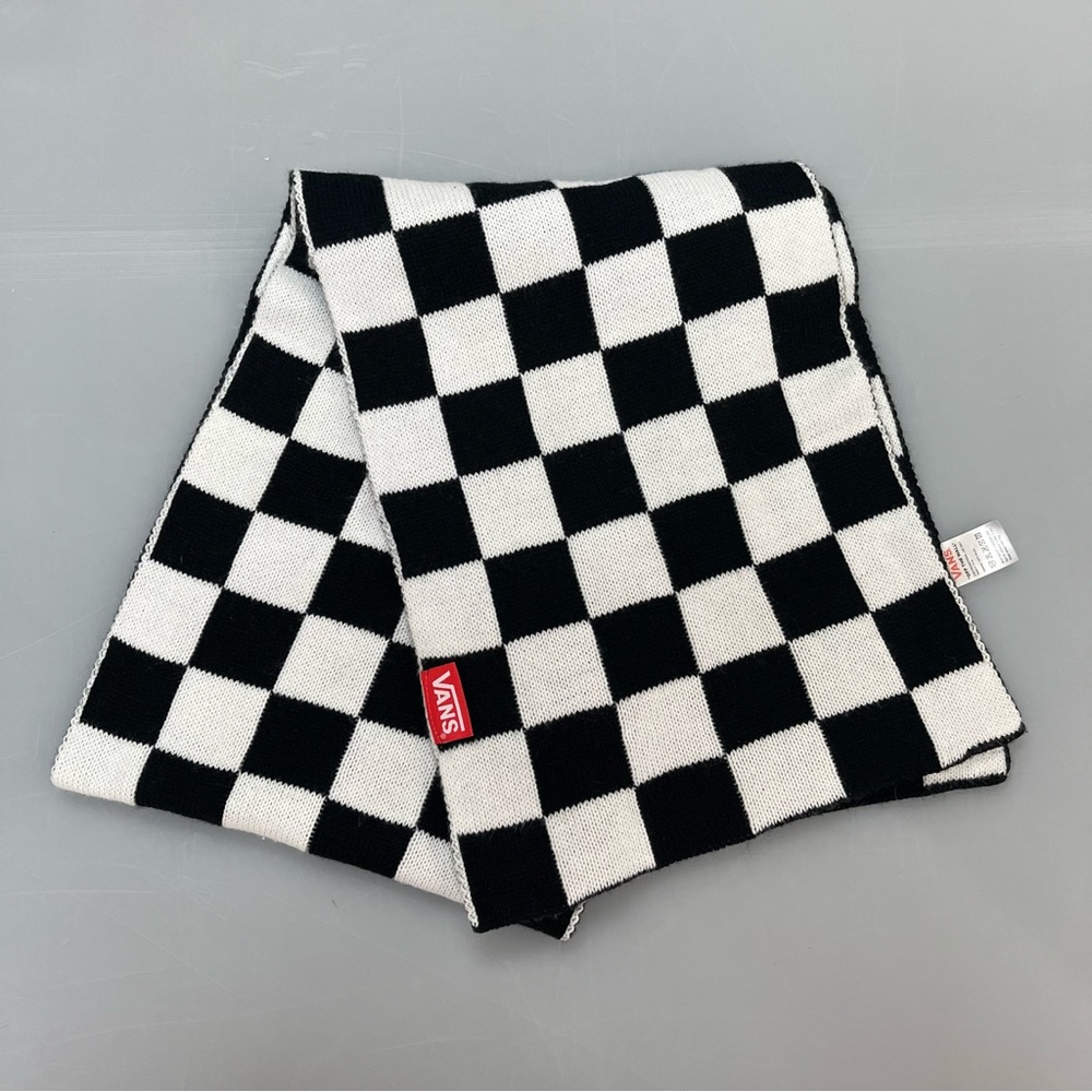 Vans classic black and white checkered scarf